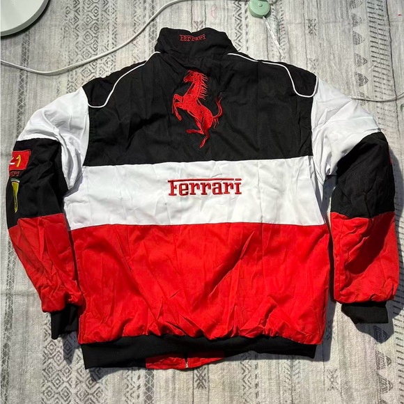 Ferrari Racing Jacket - Picture 3 of 4